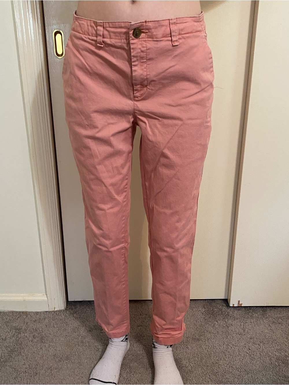 Size 4 GAP Straight-Leg Chinos in Dusty Pink country club preppy everyday wear